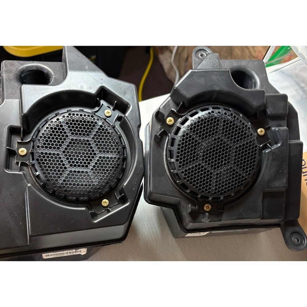 Mopar Jeep Dash Knee Panel Speakers Pair 68283472AB 68283471AC Black OEM